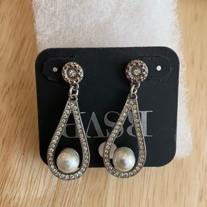 New! Pearl and rhinestone pierced earrings